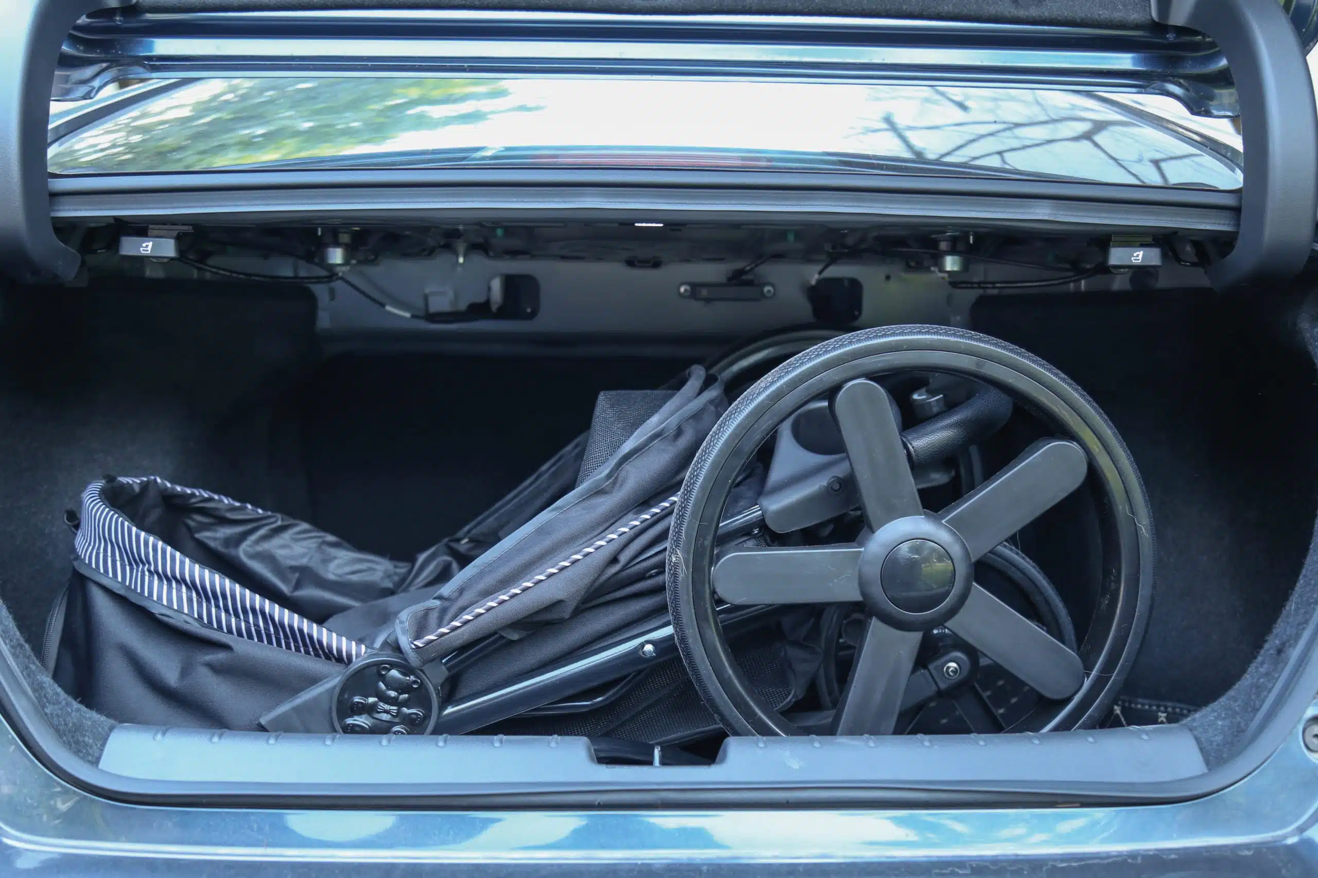 ⁦עגלה לכלבים וחתולים עד 25 ק"ג אמפטס⁩ – תמונה ⁦9⁩