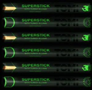 חטיף לחתול מקלוני טומי בטעם הודו וכבש 30 גרם