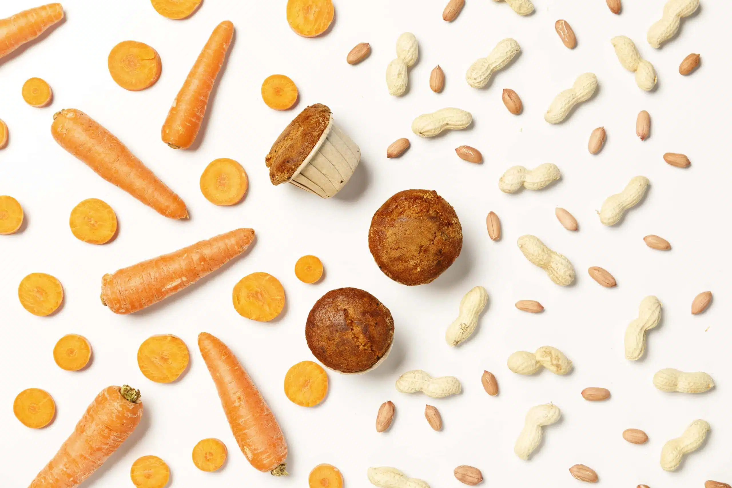 ⁦פומרי עוגת מאפינס לכלב בטעם חמאת בוטנים עם גזר 50 גרם⁩ – תמונה ⁦4⁩